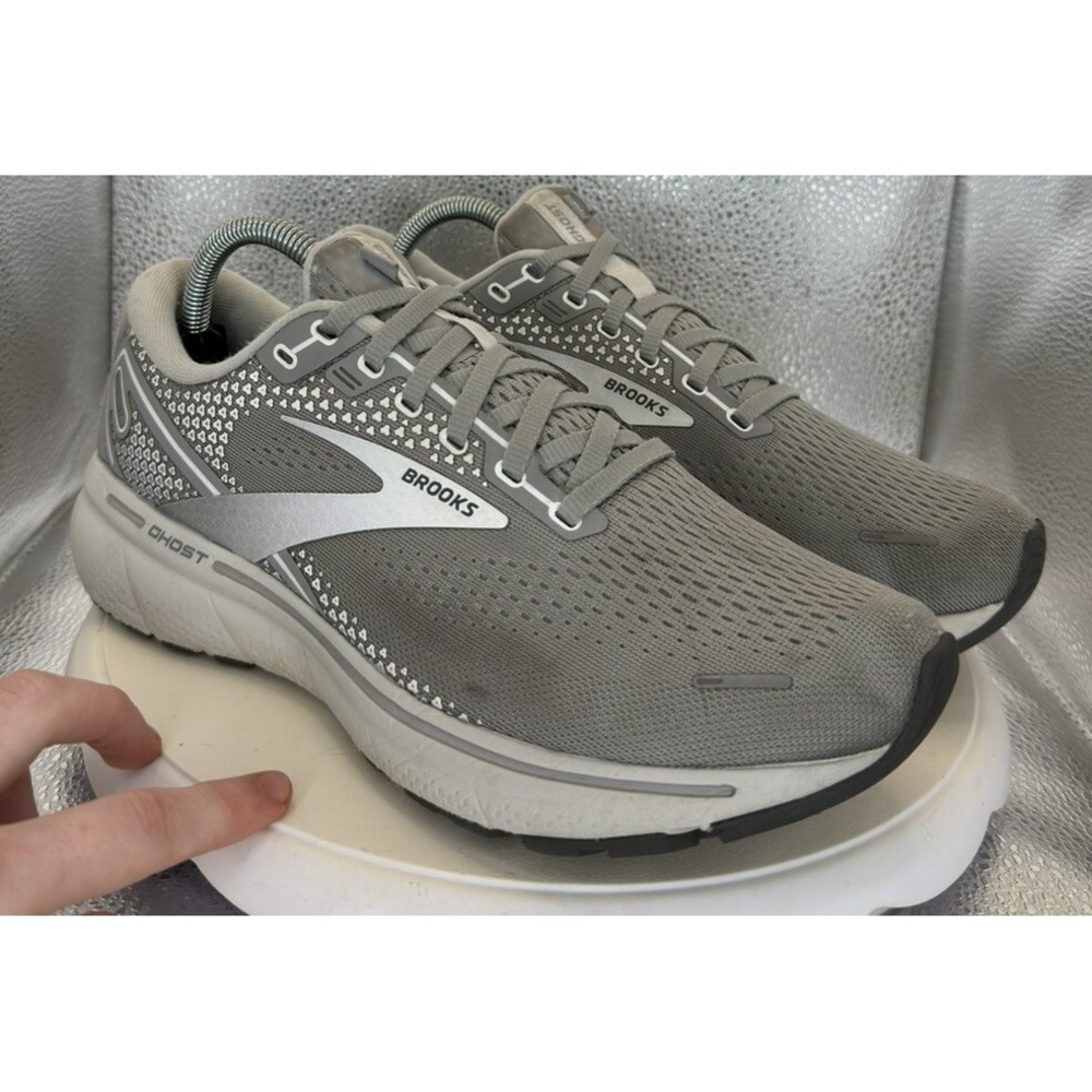 Size 10 - Brooks Ghost 14 Gray - 120356-1B-089
